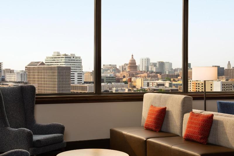 Hilton Garden Inn Austin Downtown - image 29