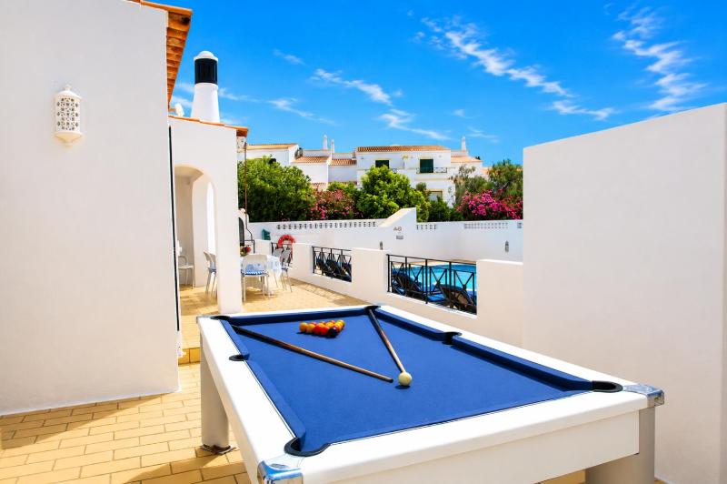 Villa Rosé - com piscina aquecível e BBQ em Carvoeiro - image 17