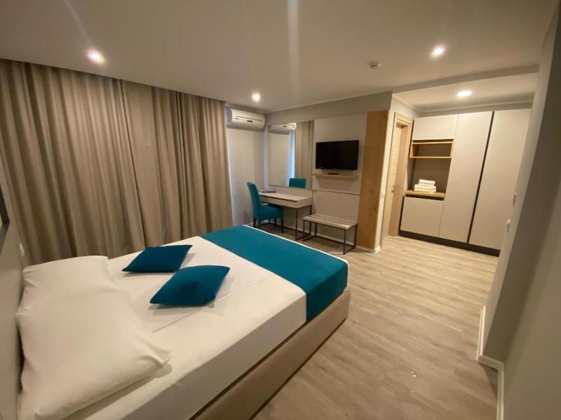 Hotel Rhodos - image 40