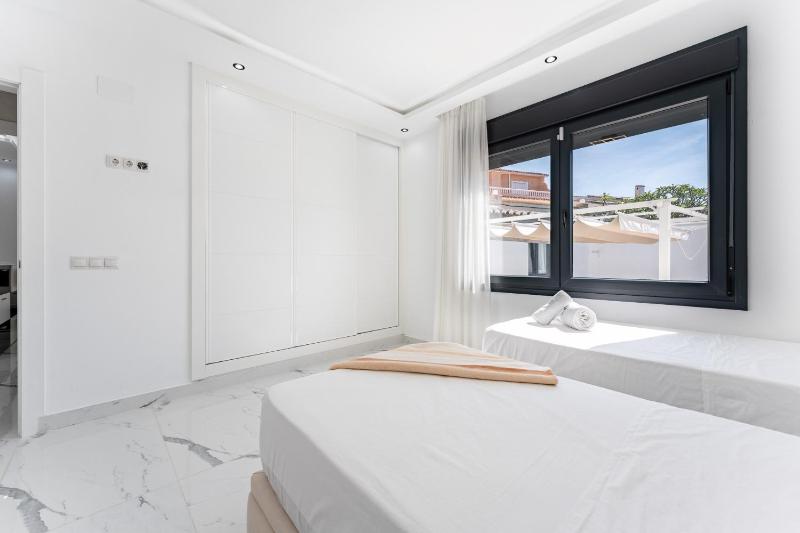 MalagaSuite Villa Riviera Mijas Pearl - image 45