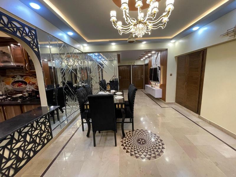 KHI -Hameeda Heights Luxury 4BR-Spacious Family Haven - image 14