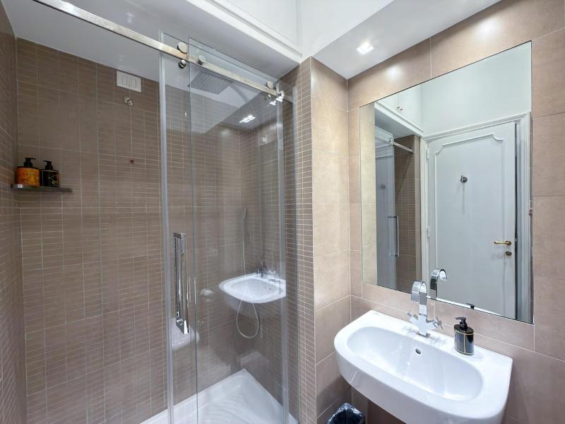 The Condotti Boutique - Luxury Serviced Apartment - image 4