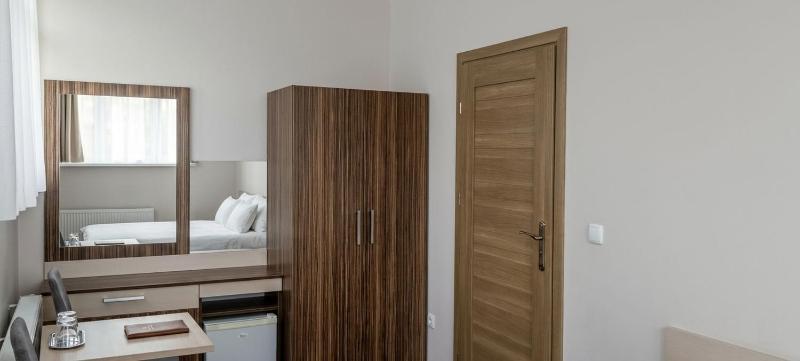 Willa Nimfa apartamenty w centrum - image 35