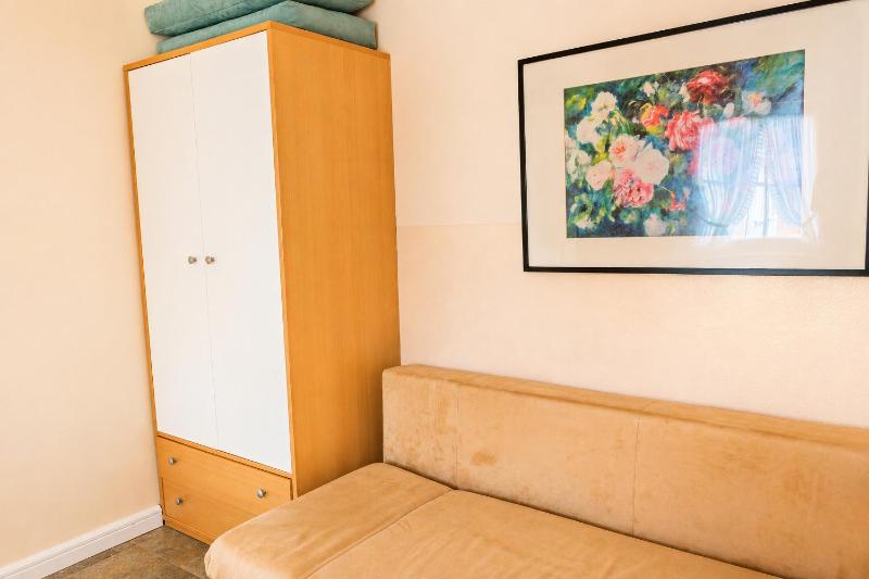 Captains Lounge - image 18