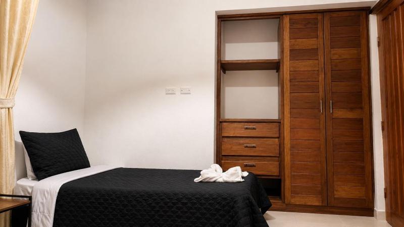 Cabaña familiar con 3 dormitorios y baños privados - image 14