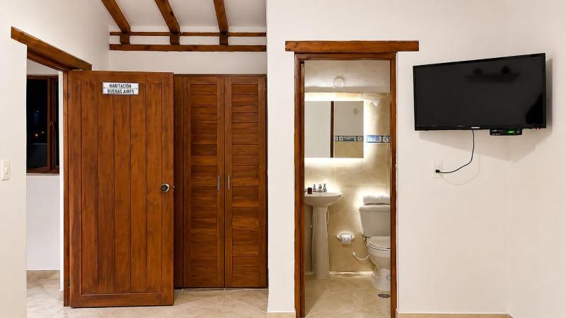 Cabaña familiar con 3 dormitorios y baños privados - image 44