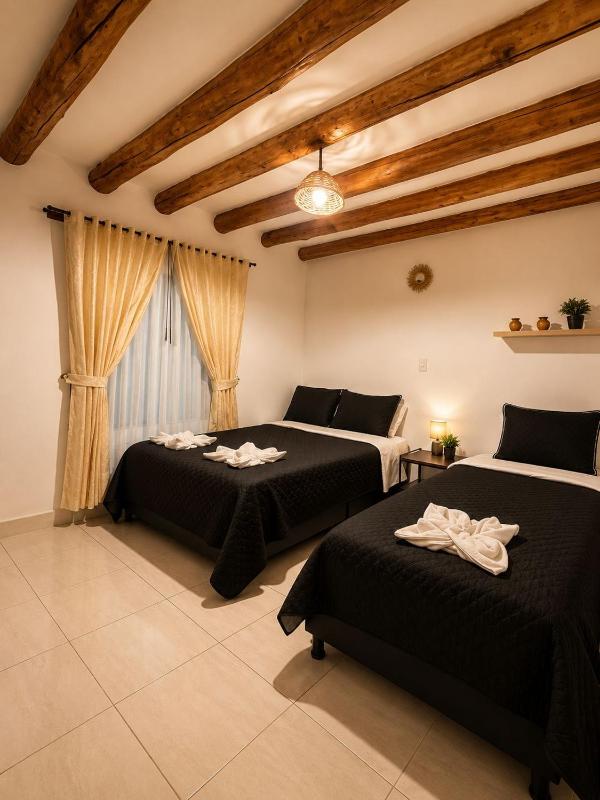 Cabaña familiar con 3 dormitorios y baños privados - image 3