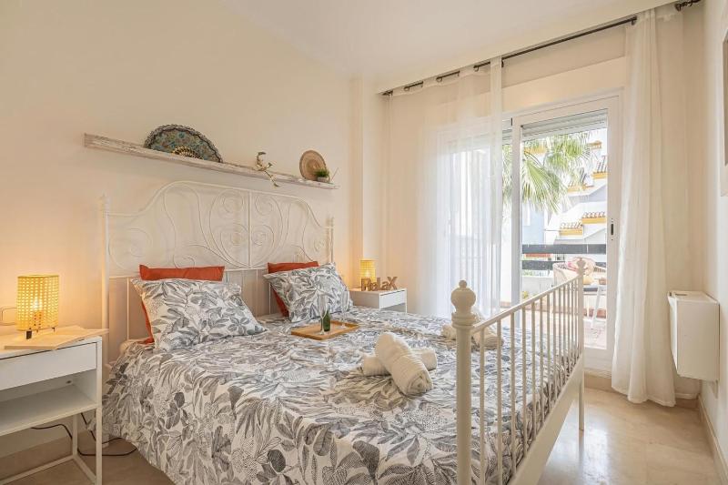Calanova Grand Golf - Happy Rentals - image 24