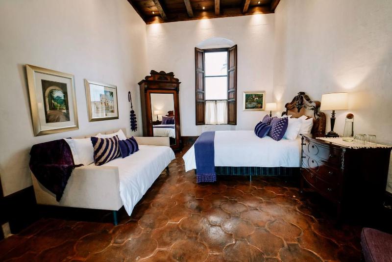 Casa Tridentino - A Timeless Colonial Treasure! - image 8