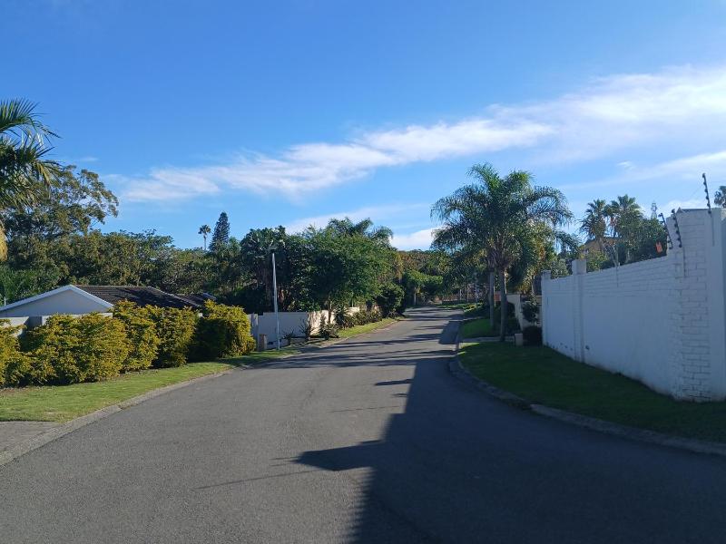 Akalao on Kelvin Place in Beacon Bay - image 11