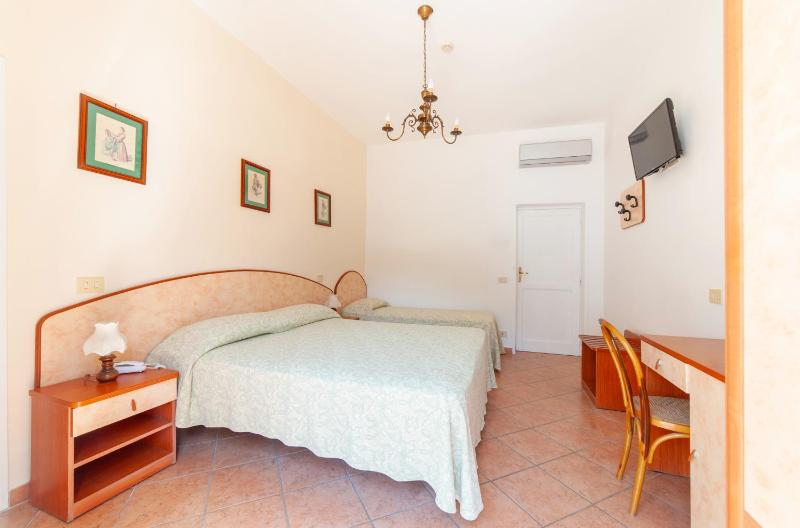 Hotel Monti - image 29