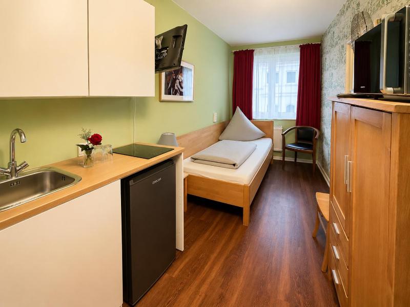 Dana Living Apartment Bremen HBF - Zentrum Altstadt Messe ÖVB Arena Business Apartment mit Self Check-in - image 10