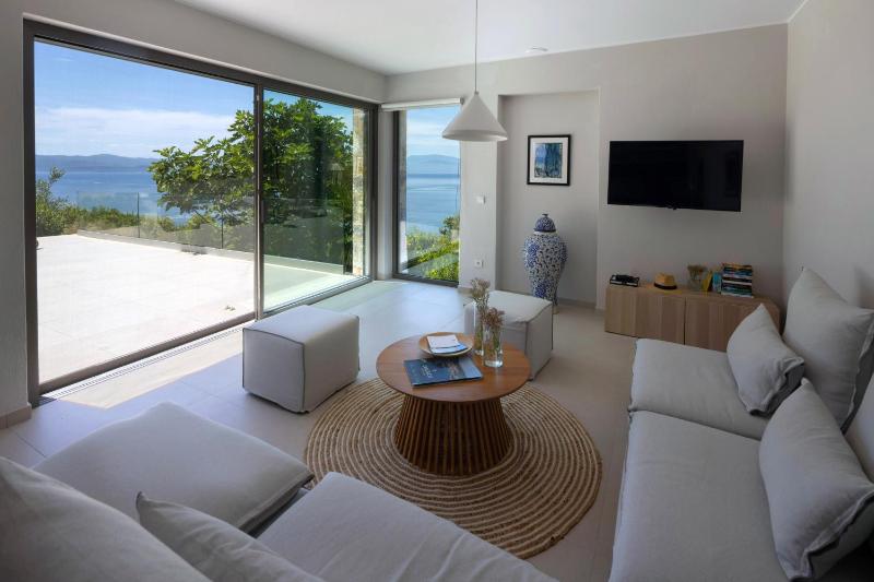 Kechria Bay Villas - image 16