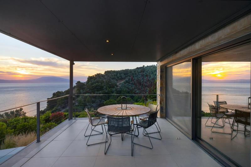 Kechria Bay Villas - image 7
