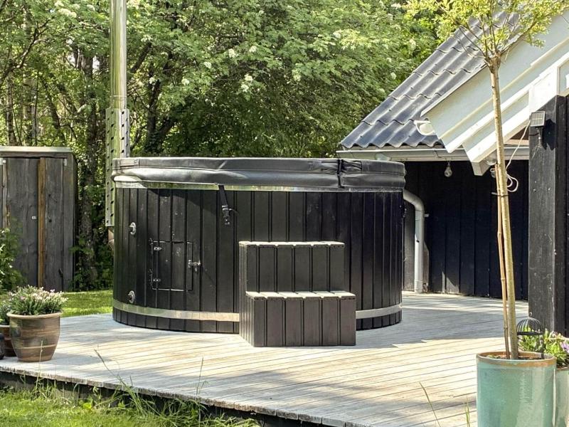 Bright Cottage with Hot Tub - By Traum Ferienwohnungen - image 22