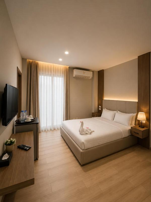 Sun Hotel - image 10