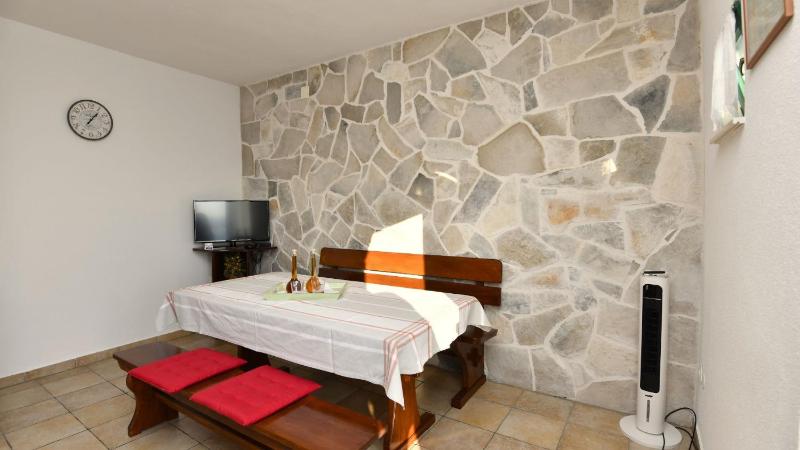 Holiday Home Ane - Makarska by Villas Guide - image 18