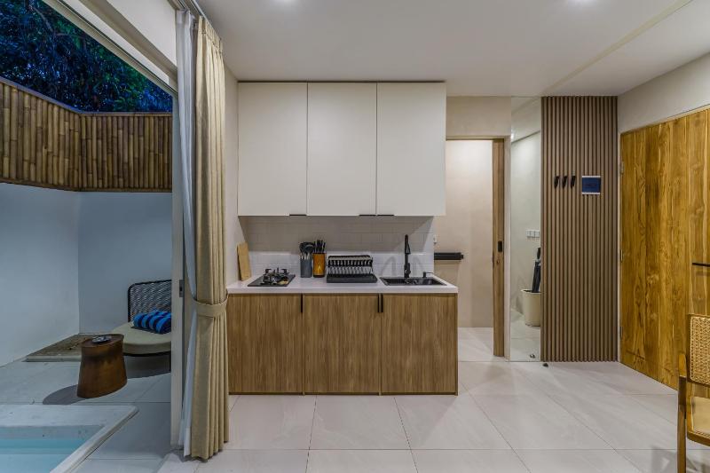 Bingin Unit 13 - Sleek 1BR Retreat with Plunge Pool in Bingin! - image 7