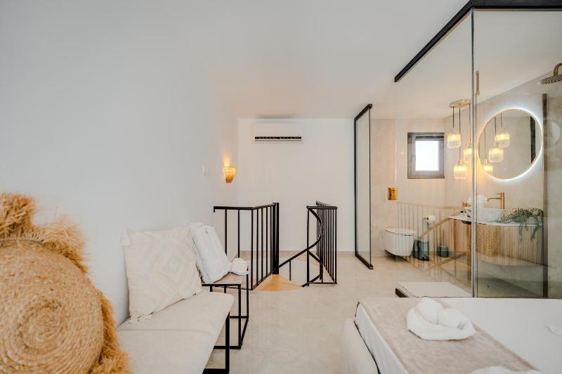 Antheo-Nest Apartments - image 11