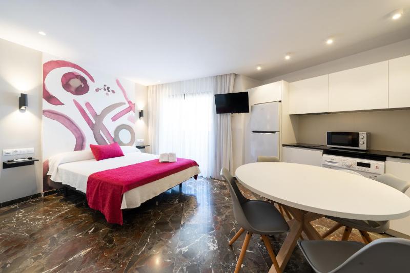 Apartamentos San Jaime Center Suites - image 18