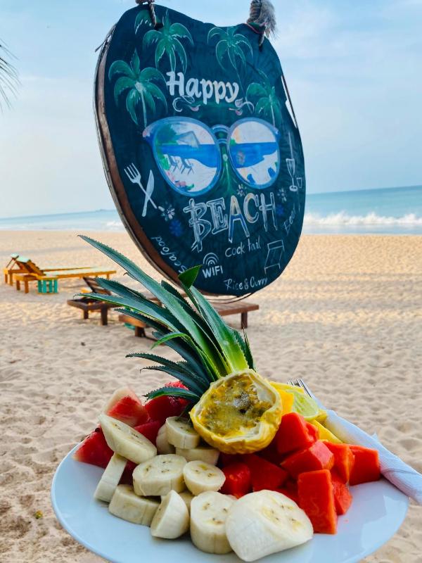 Happy Beach hotel nilaveli - image 13