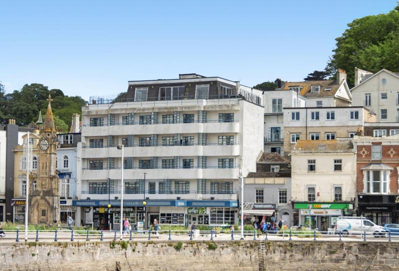 Harbour Lights Apartment - image 7
