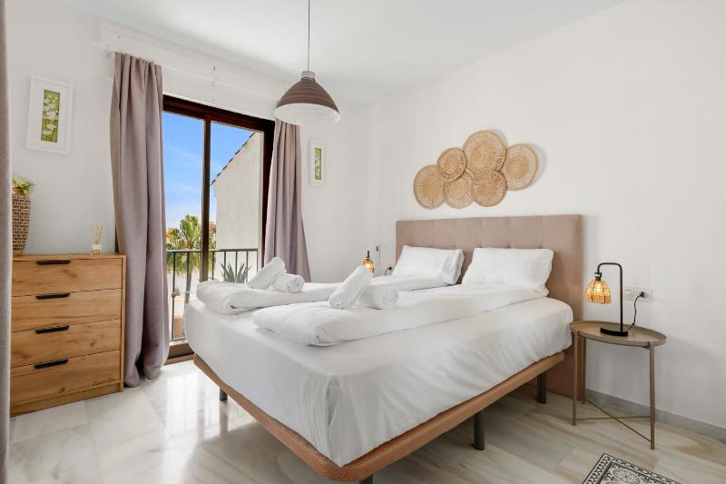 Riviera apt with pool by Costarentals - Ref 82 - image 20