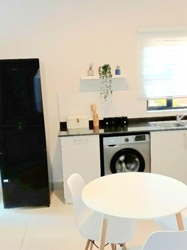 The Urban Fig Apartment - image 7