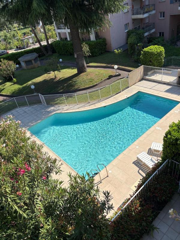 Apartment with Pool in Heart of Cagnes-sur-Mer - image 28
