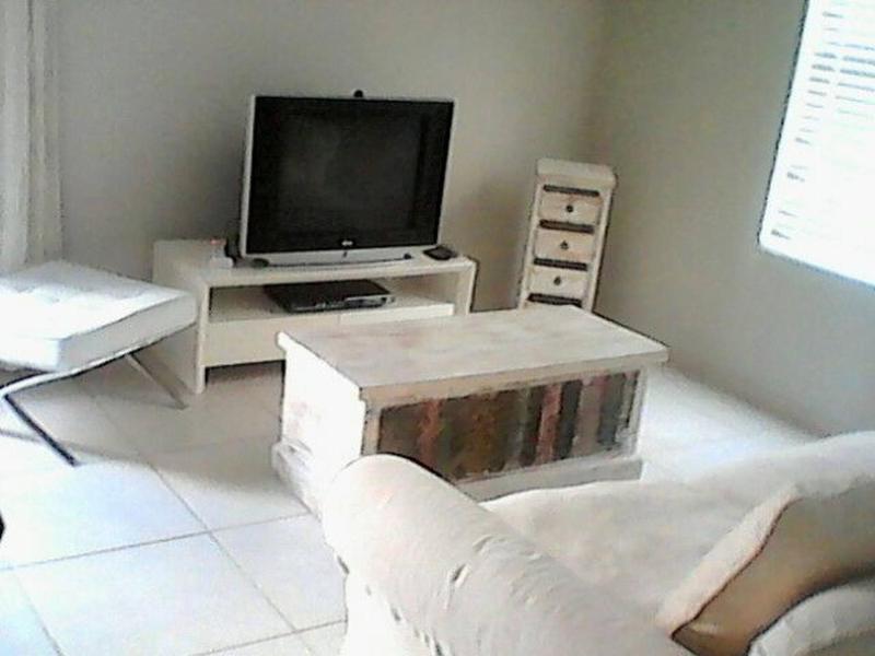 STUDIO 1 - A large 44m2 Apartment - image 11