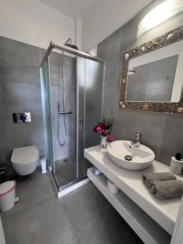Flora & Agelos Studios - Paros - image 31