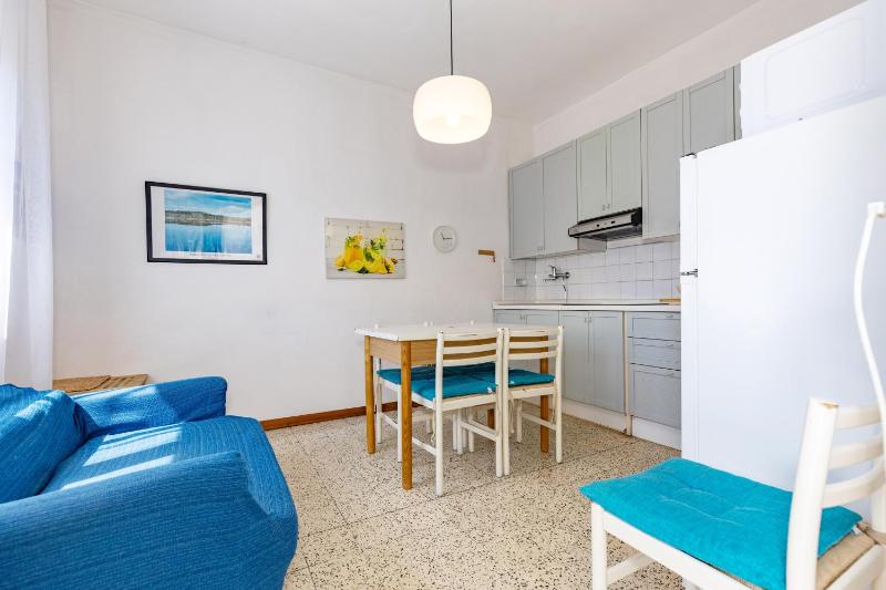 Jesolo Free parking 2 Comfortable apartment - image 16
