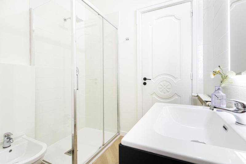 Easylife - Suite in Piazza del Duomo Como - image 8