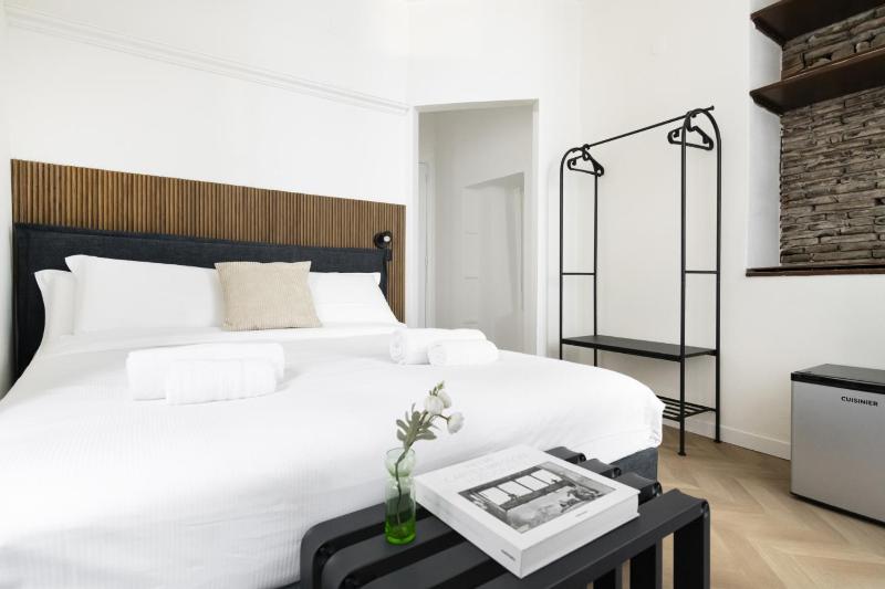 Easylife - Suite in Piazza del Duomo Como - image 14