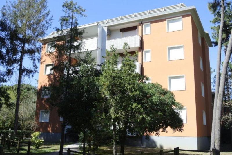 Functional flat close to the beach and the center - image 21