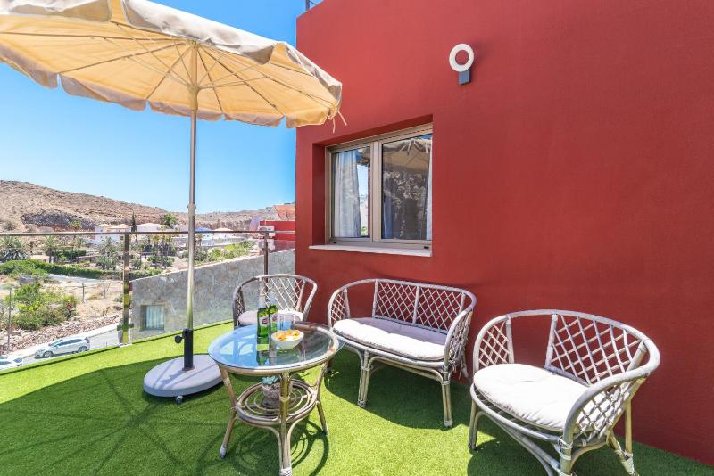 Villa Chil - Luxury with heated pool and BBQ - image 30