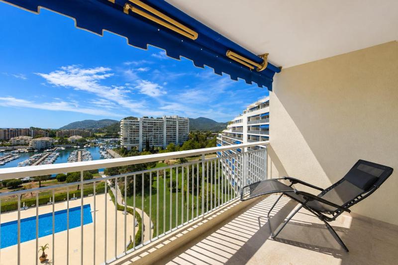 Apt 8 guests sea view & pool 10 minutes from Cannes - image 27