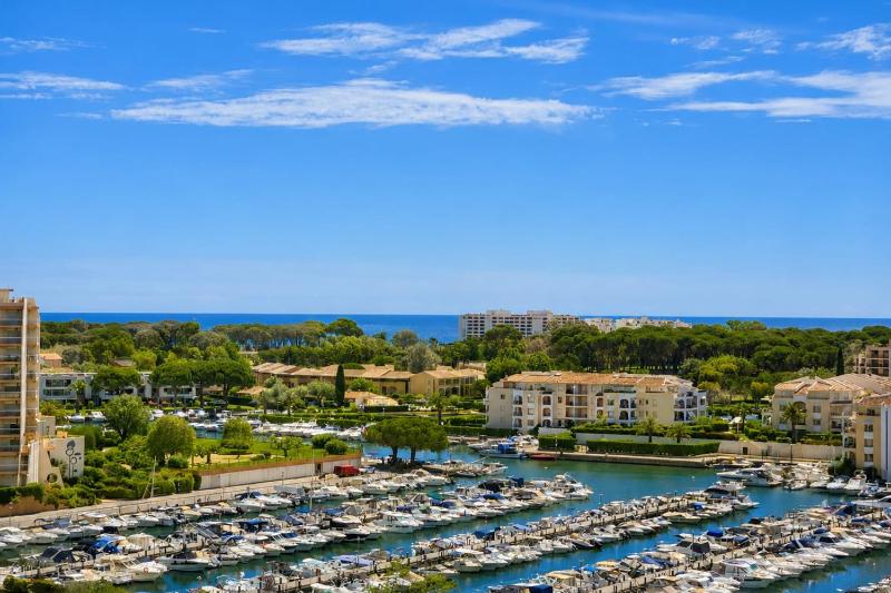 Apt 8 guests sea view & pool 10 minutes from Cannes - image 23