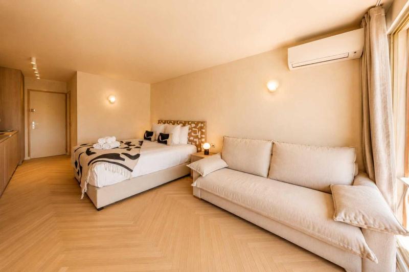 Cosy studio with parking/balcony- 4P-Saint-Tropez - image 15