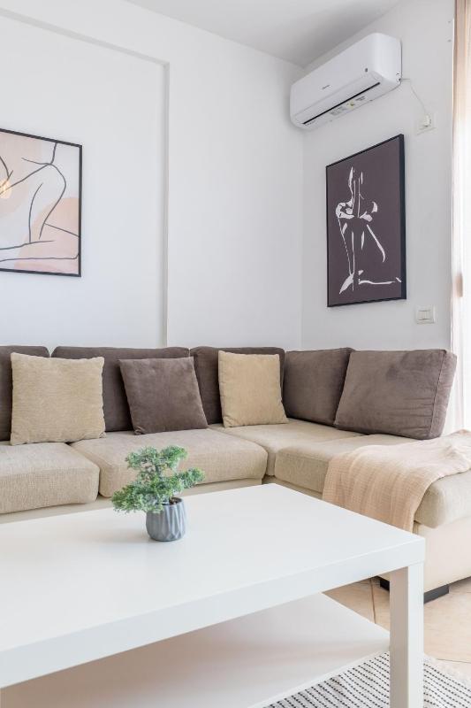 River & Sea View Premium Apartments Saranda - image 13