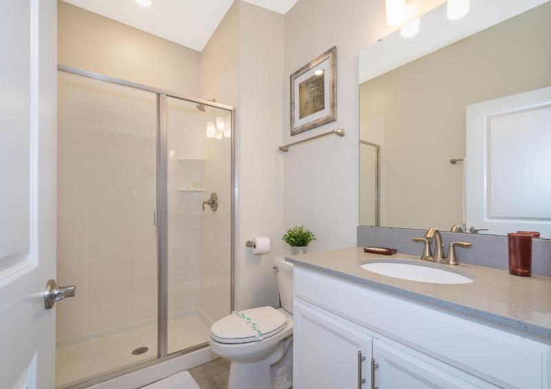 4BR Town House with Pool 4817CO - image 14