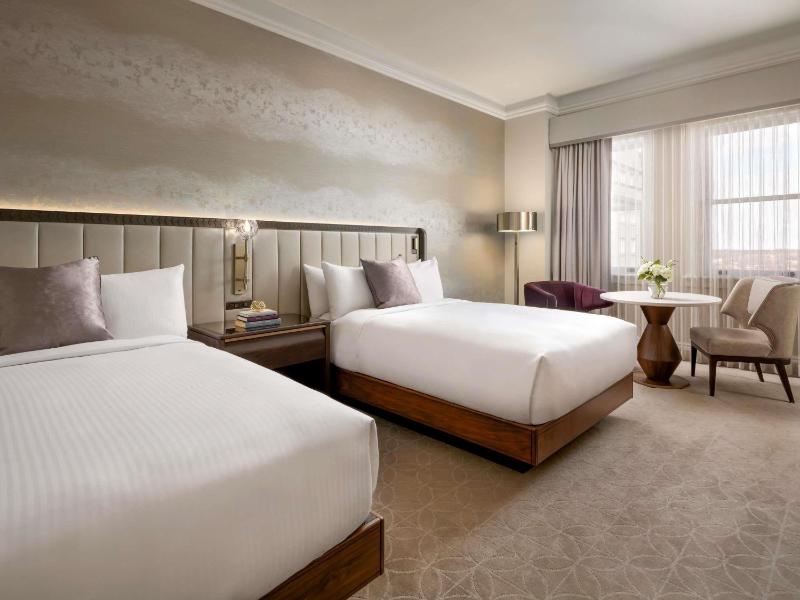 Fairmont Hotel Macdonald - image 39