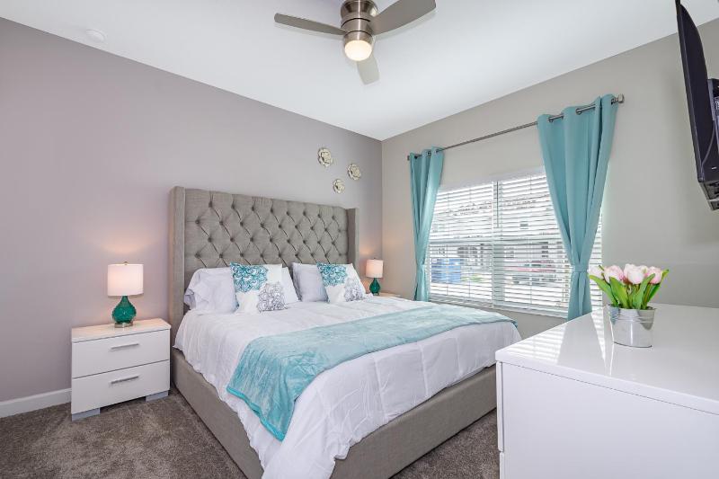 4BR Town House with Pool 4819JA - image 28