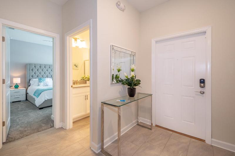 4BR Town House with Pool 4819JA - image 23