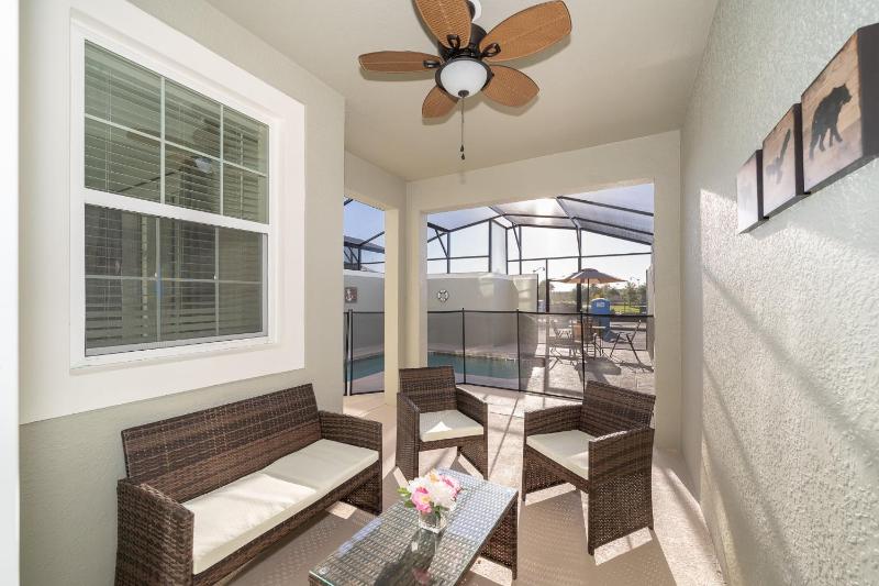 4BR Town House with Pool 4830FA - image 7