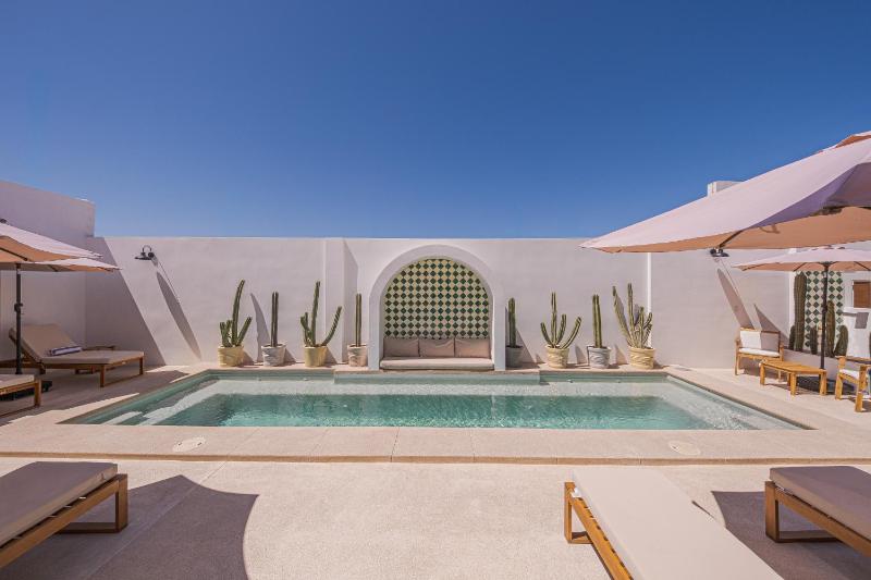 Abasolo Clubhouse - image 42