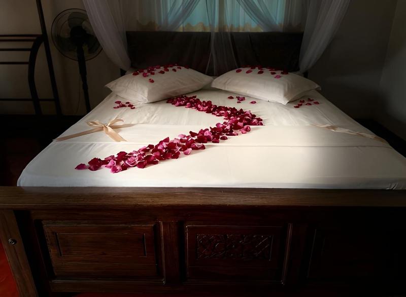 Aqua Bliss Resort Bentota - image 16