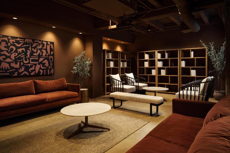 The Winfield Lofts a Wyndham Hotel - image 3