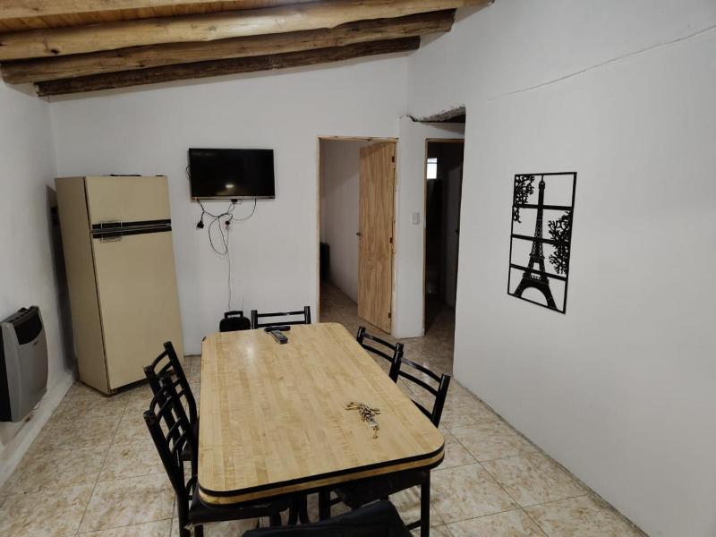 Departamento 6 personas centrico San Rafael - image 4
