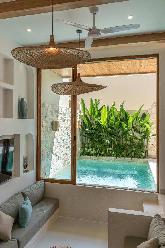 Kayana Villas - Modern 2BR Villas in Canggu Close to Beach & Cafés - image 15